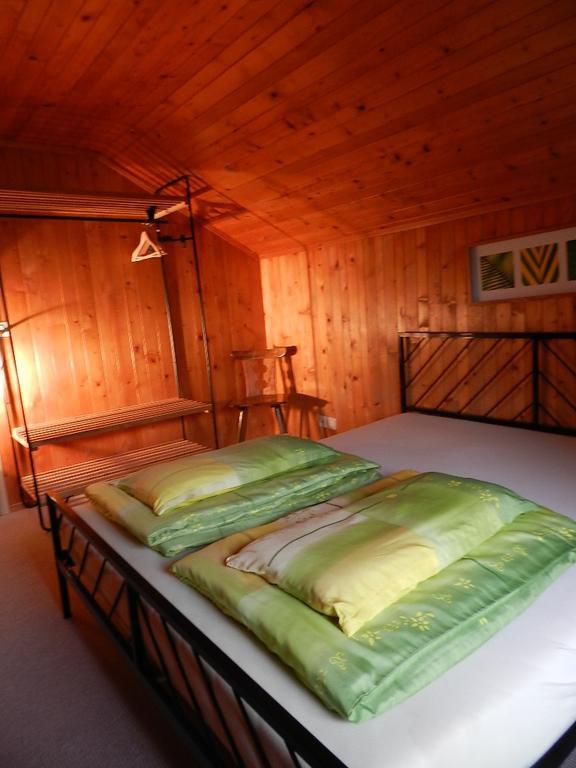 Gasthof Am Bach Panzió Boltigen Kültér fotó