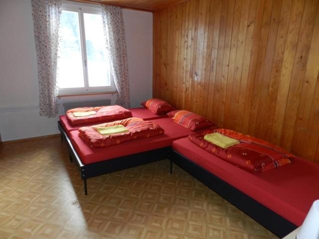 Gasthof Am Bach Panzió Boltigen Szoba fotó