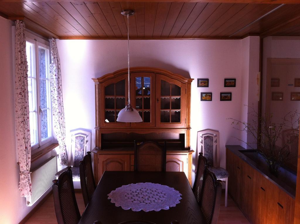 Gasthof Am Bach Panzió Boltigen Kültér fotó